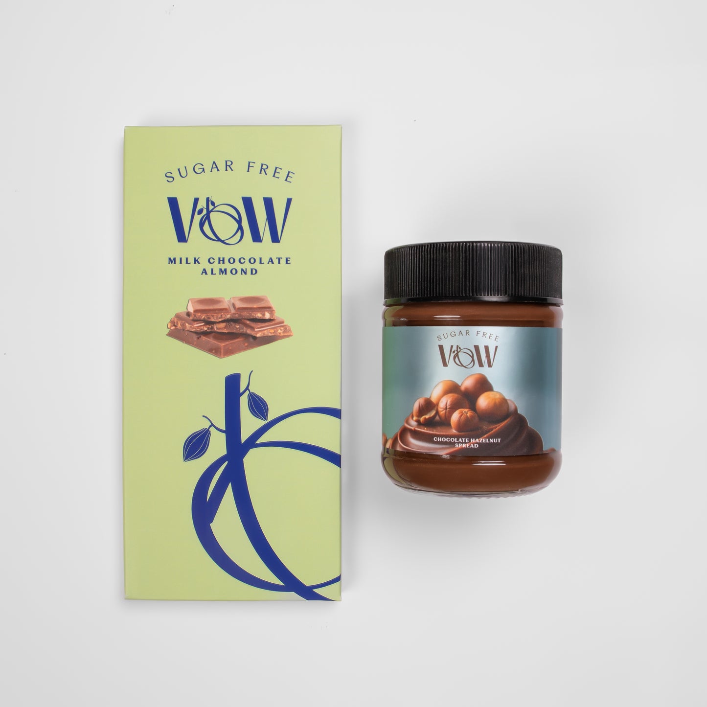 Spread and Milk Chocolate Almond